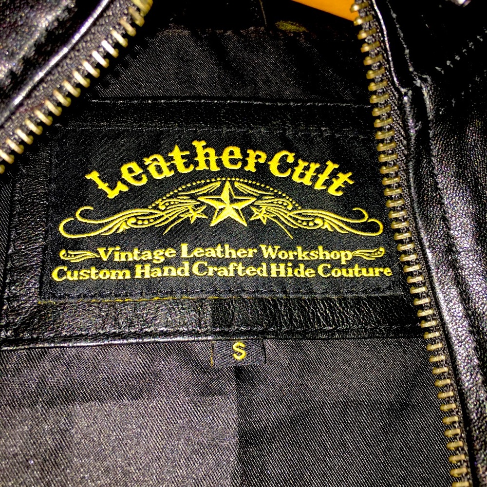 Retro black leather jacket by LEATHERCULT.